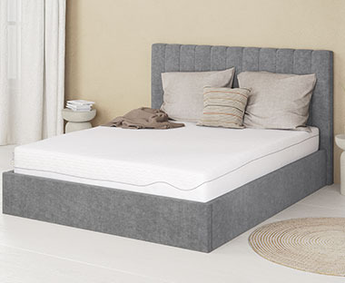 GOLD F85 double foam mattress with matching accessories
